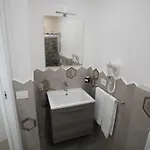 Chez Moi Centro Bed and Breakfast 4*