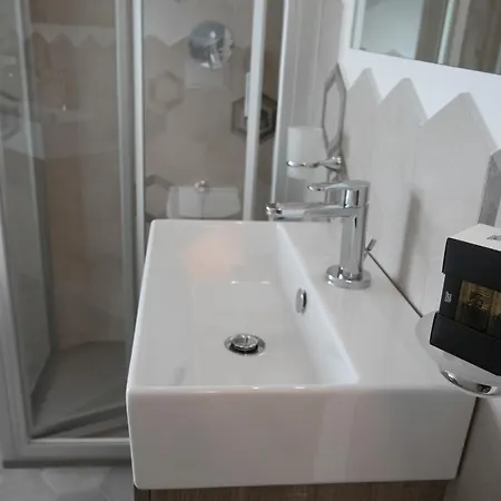 Bed & Breakfast Chez Moi Centro 4*