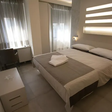 Couette-café Chez Moi 4*