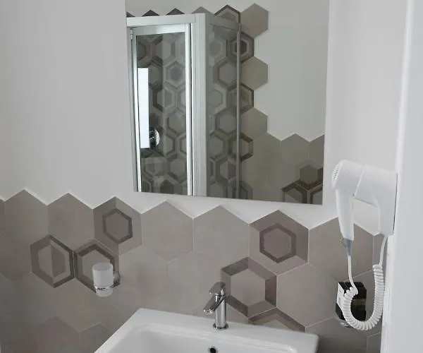 Chez Moi Centro Alojamento de Acomodação e Pequeno-almoço 4*